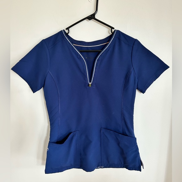 Women’s HH360 Healing Hands Navy Scrubs Set with Jacket - Picture 3 of 5